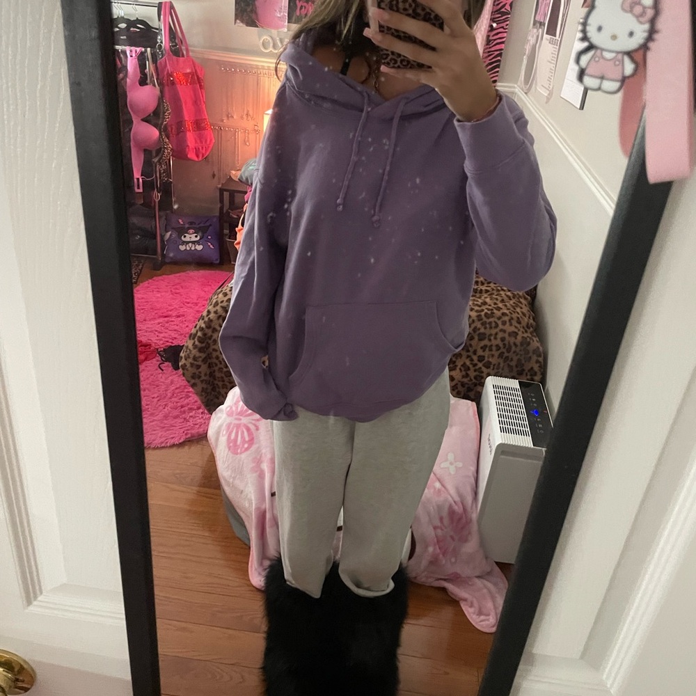 purple hoodie